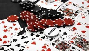 hokiemasjoss live roulette table with real wheel and betting grid